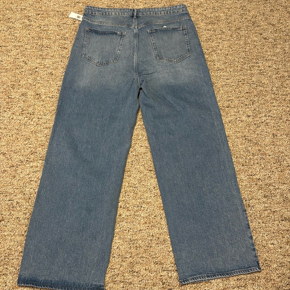 Old Navy light blue Extra High-rise wide leg jeans - Picture 3 of 6